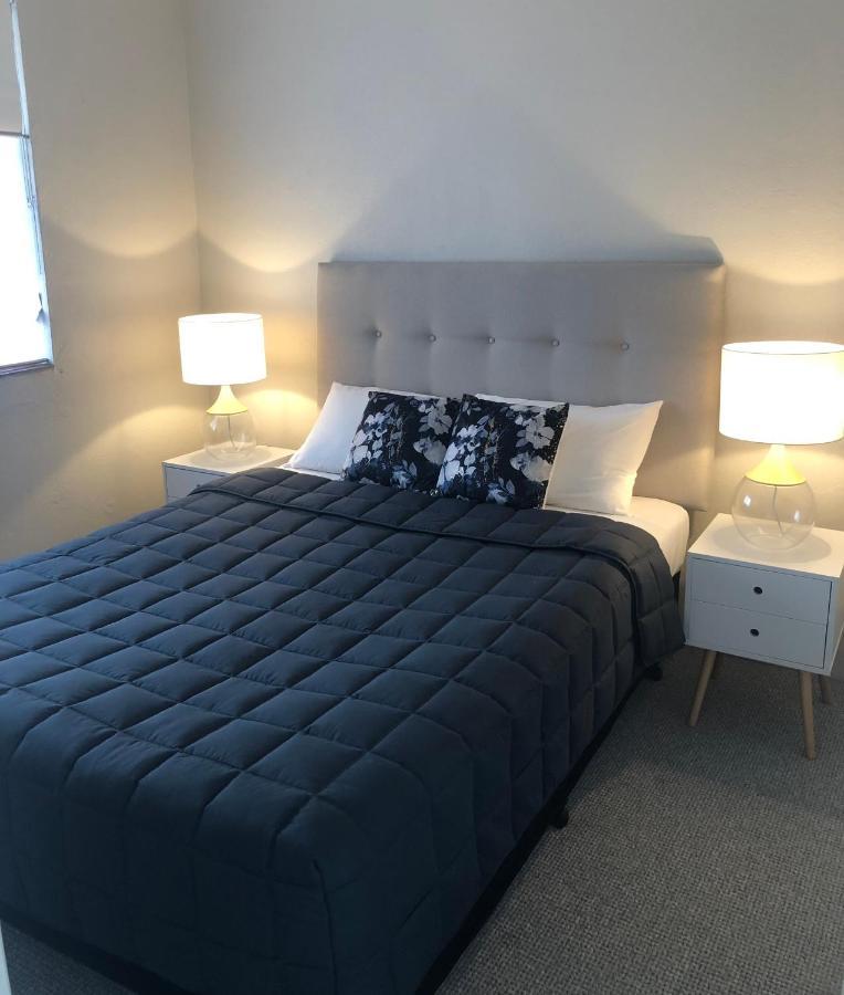 Estelle Kramer Motel Armidale Εξωτερικό φωτογραφία